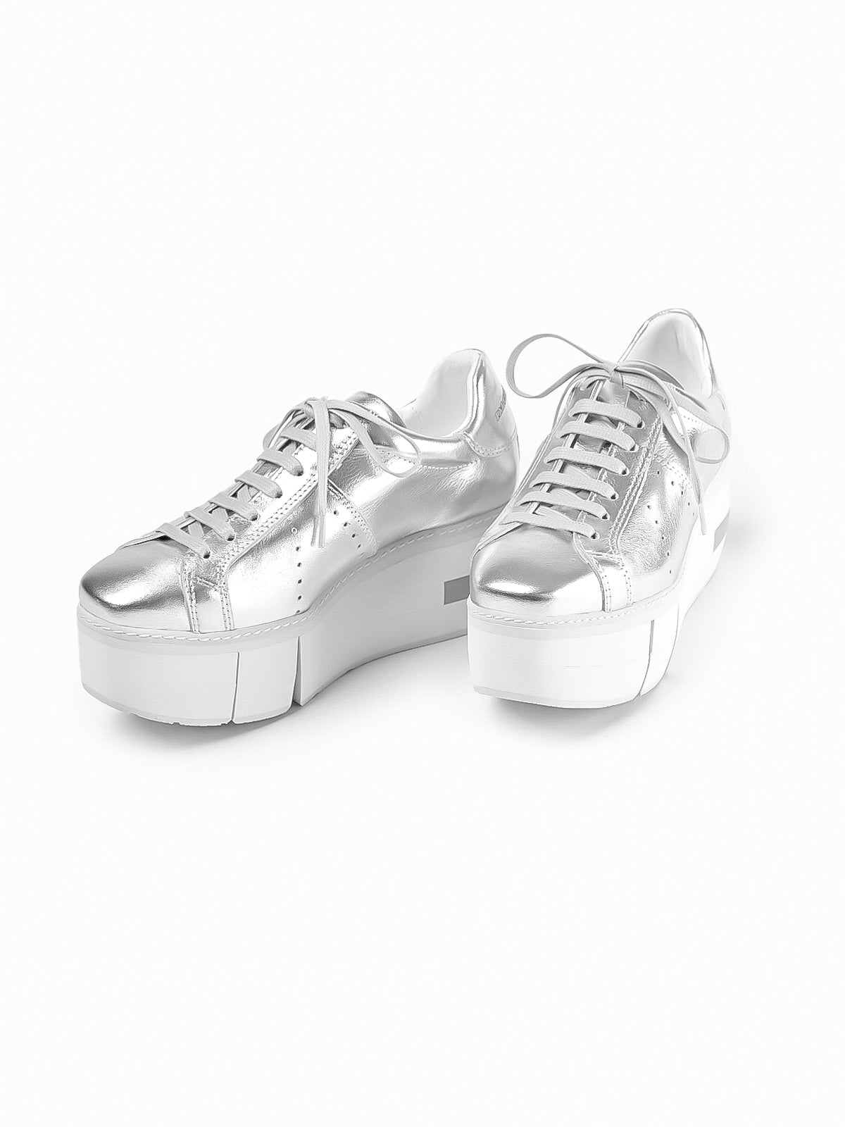 MIRANDE | METALLIC LEATHER SILVER